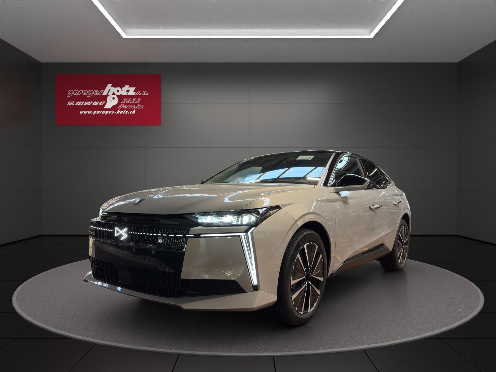 DS AUTOMOBILES DS4 E-Tense Etoile