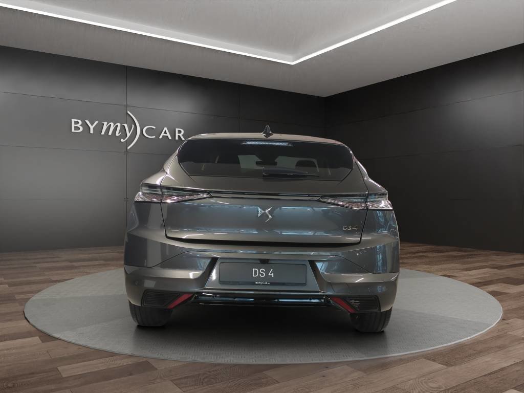 DS AUTOMOBILES DS 4 1.2 MHEV Ligne Noire, Benzin, Occasion / Gebraucht, Automatik - 4