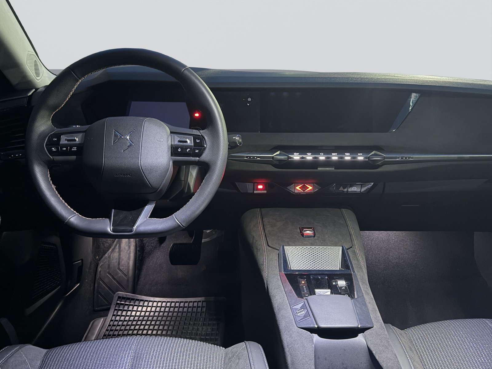 DS AUTOMOBILES DS 4 1.2 Pure Tech Performance Line+ EAT8, Petrol, Second hand / Used, Automatic - 7