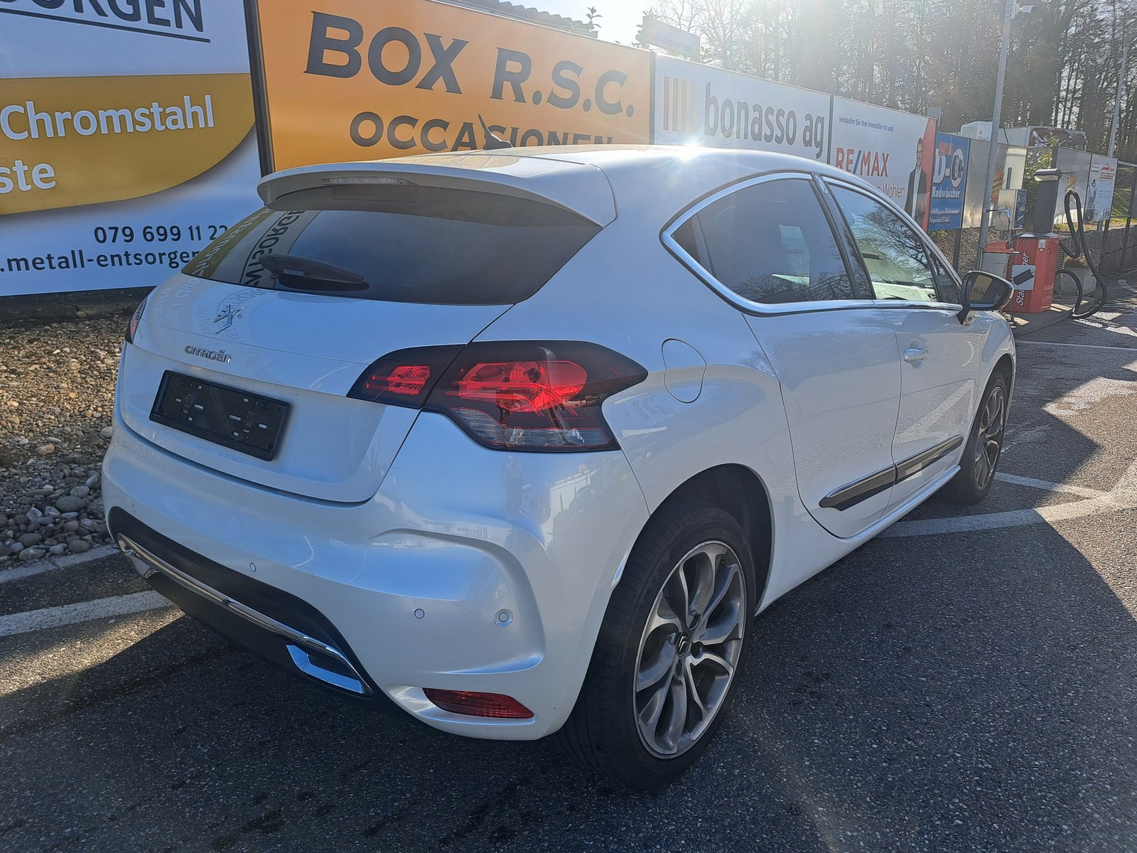 DS AUTOMOBILES DS4 2.0 HDi Paris rendez-vous Automatic, Diesel, Occasion / Utilisé, Automatique - 3