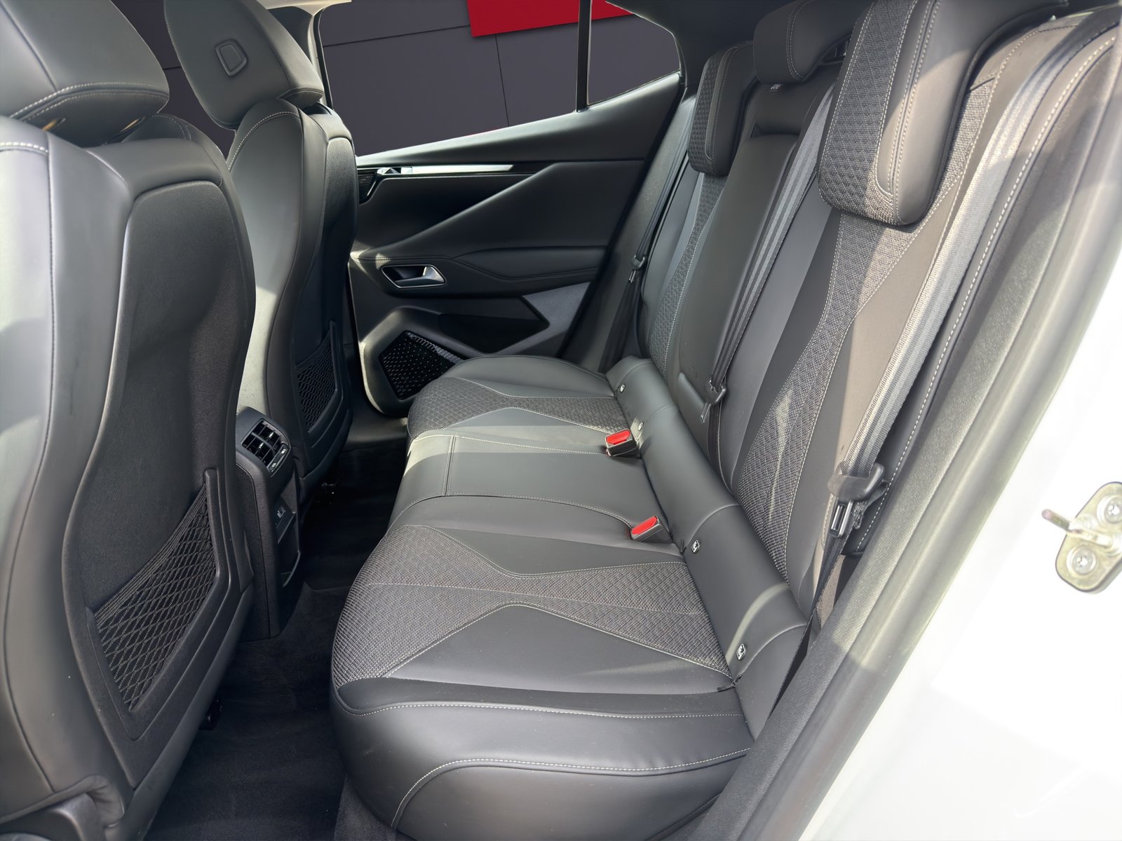 DS AUTOMOBILES DS4 1.2 Trocadero EAT8, Essence, Occasion / Utilisé, Automatique - 7