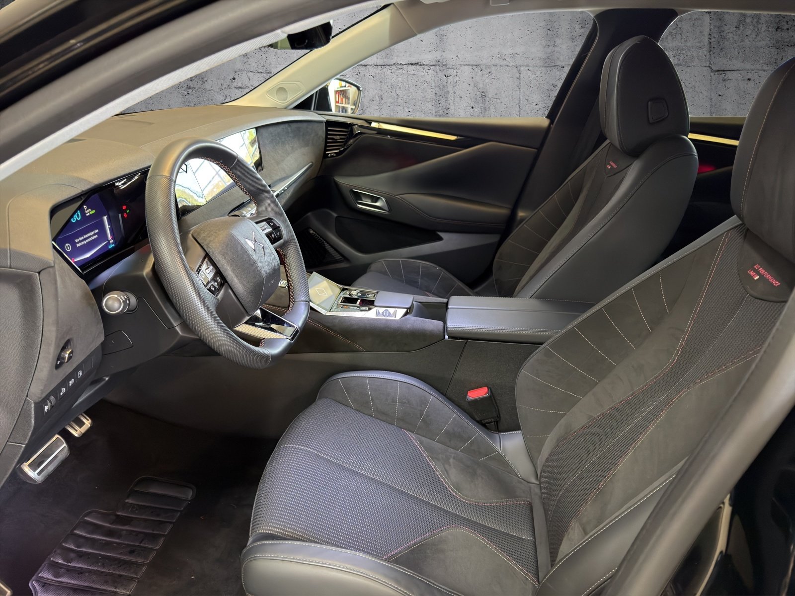 DS AUTOMOBILES DS 4 1.6 E-Tense Ligne Noire, Plug-in-Hybrid Benzina/Elettrica, Occasioni / Usate, Automatico - 2