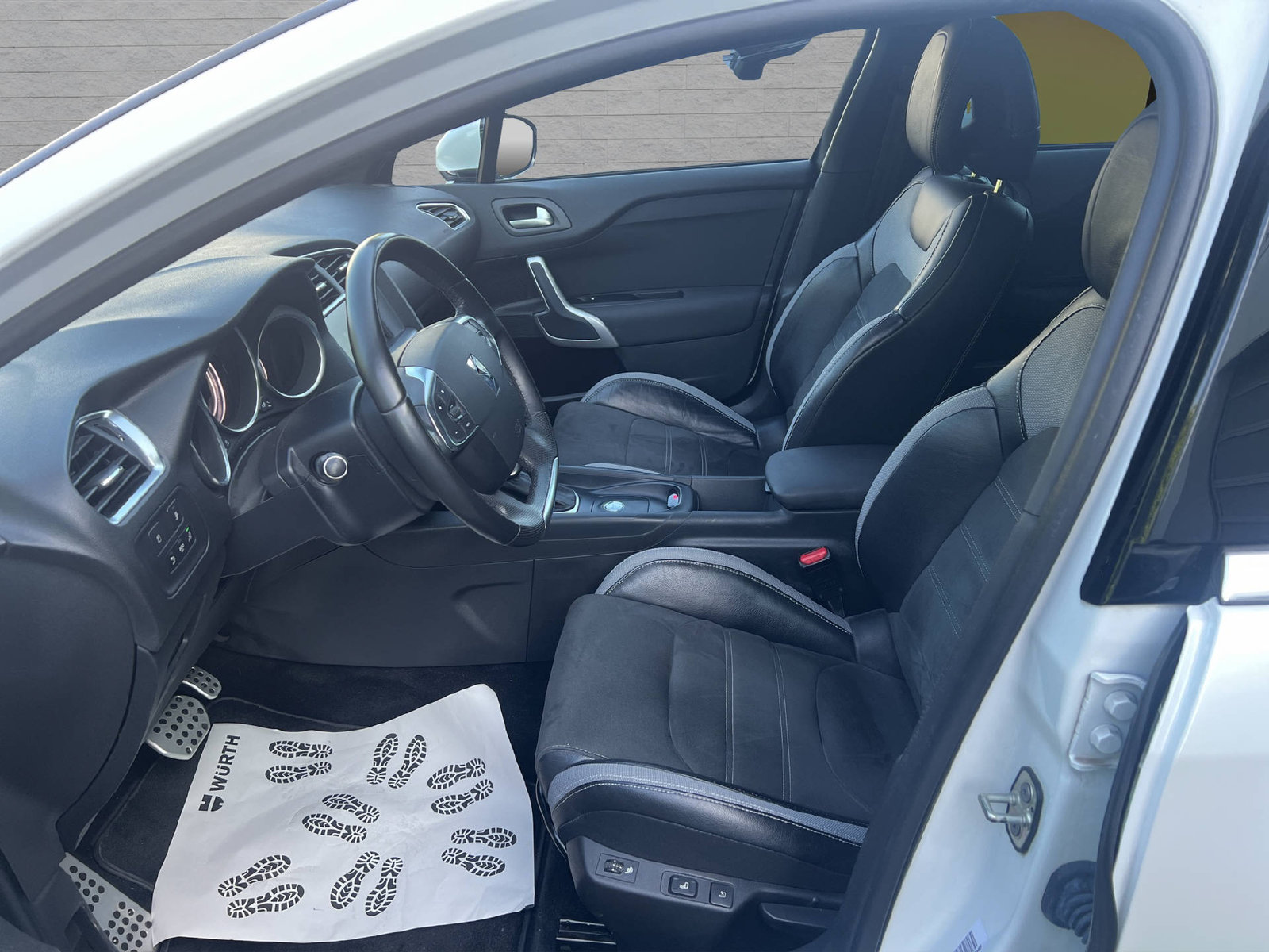 DS AUTOMOBILES DS4 1.6 THP 165 Sport Chic, Benzin, Occasion / Gebraucht, Automatik - 6