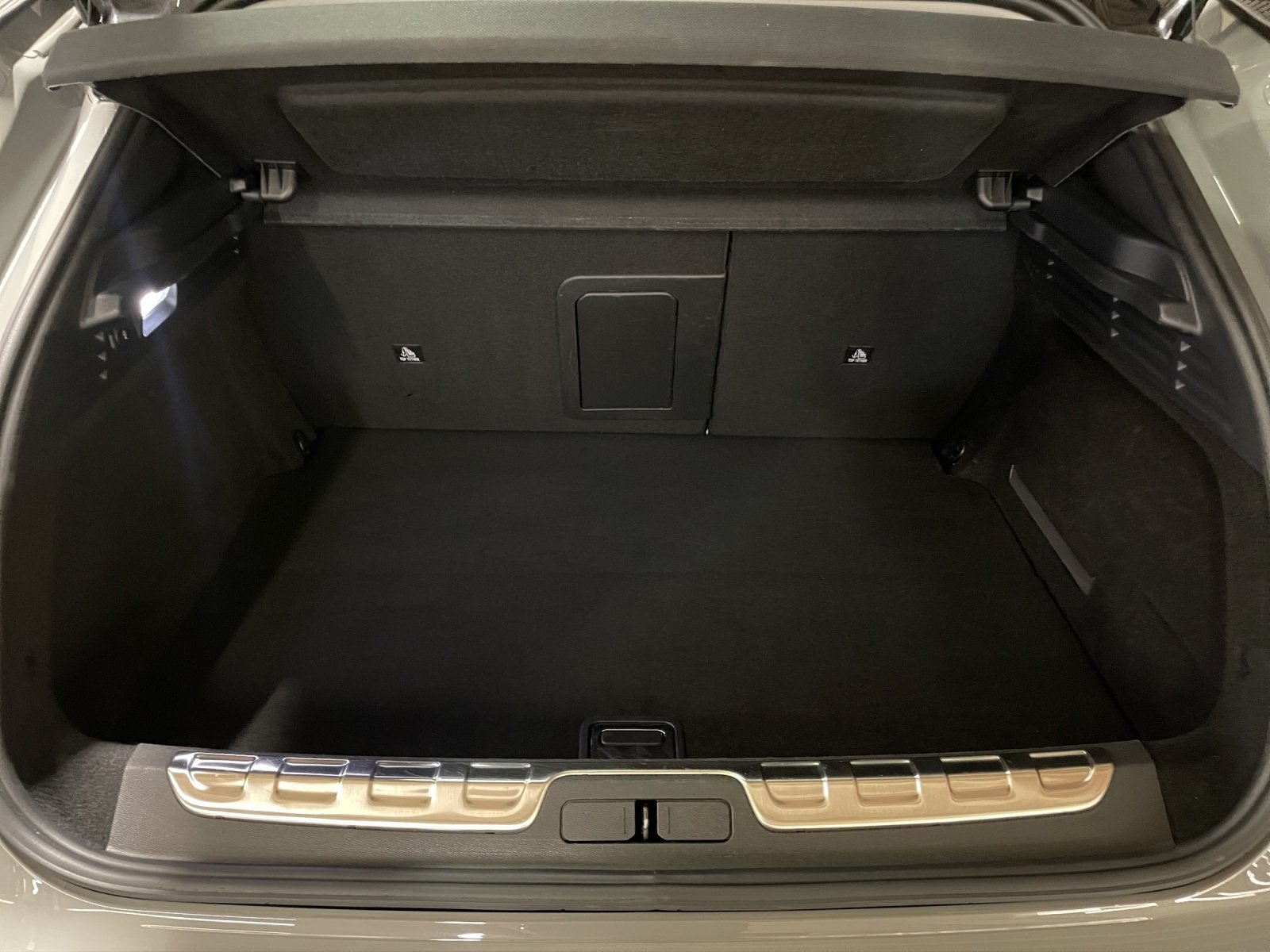 DS AUTOMOBILES DS 4 1.6 E-Tense Performance Line+, Hybride Rechargeable Essence/Électricité, Occasion / Utilisé, Automatique - 6