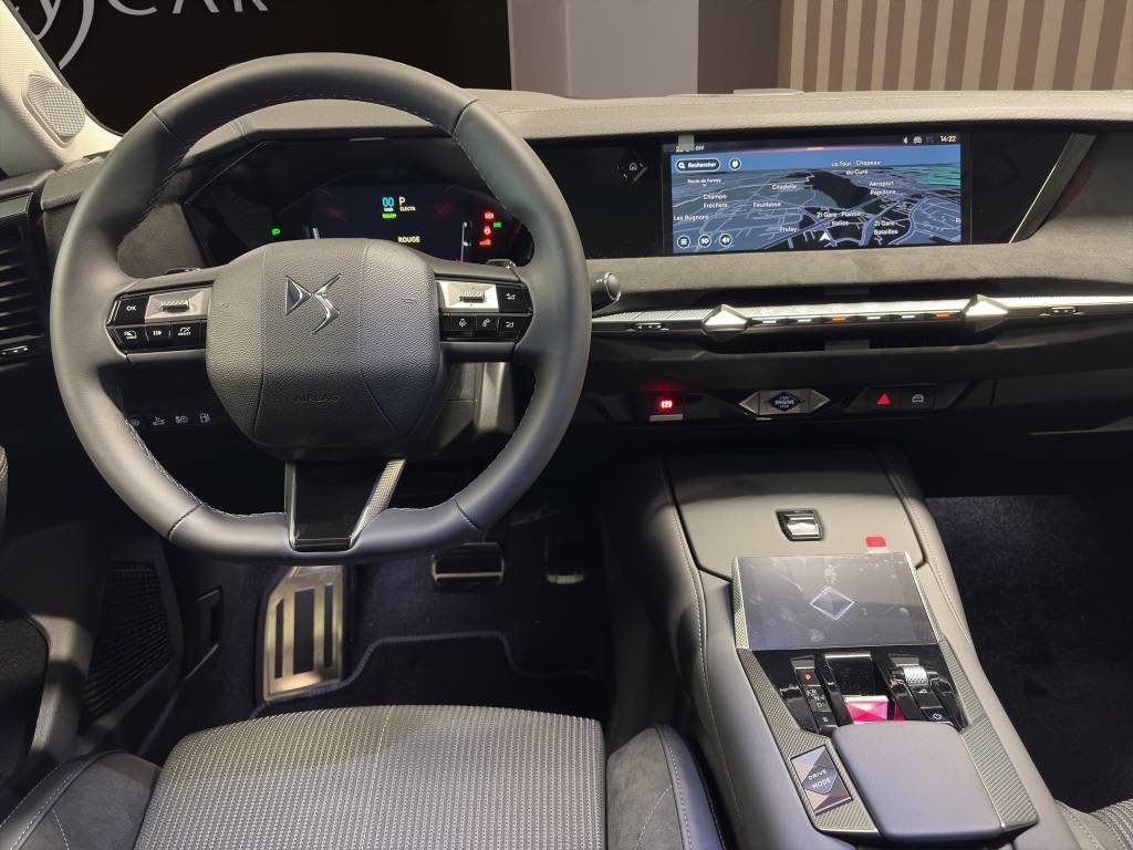 DS AUTOMOBILES DS 4 1.6 PHEV Étoile, Mild-Hybrid Benzin/Elektro, Occasion / Gebraucht, Automatik - 6