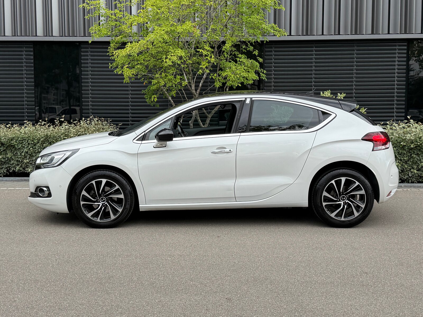 DS AUTOMOBILES DS 4 1.6 BlueHDi SO Chic Automatic, Diesel, Second hand / Used, Automatic - 6