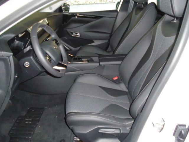 DS AUTOMOBILES DS 4 1.2 Pure Tech Trocadero EAT8, Petrol, Ex-demonstrator, Automatic - 6