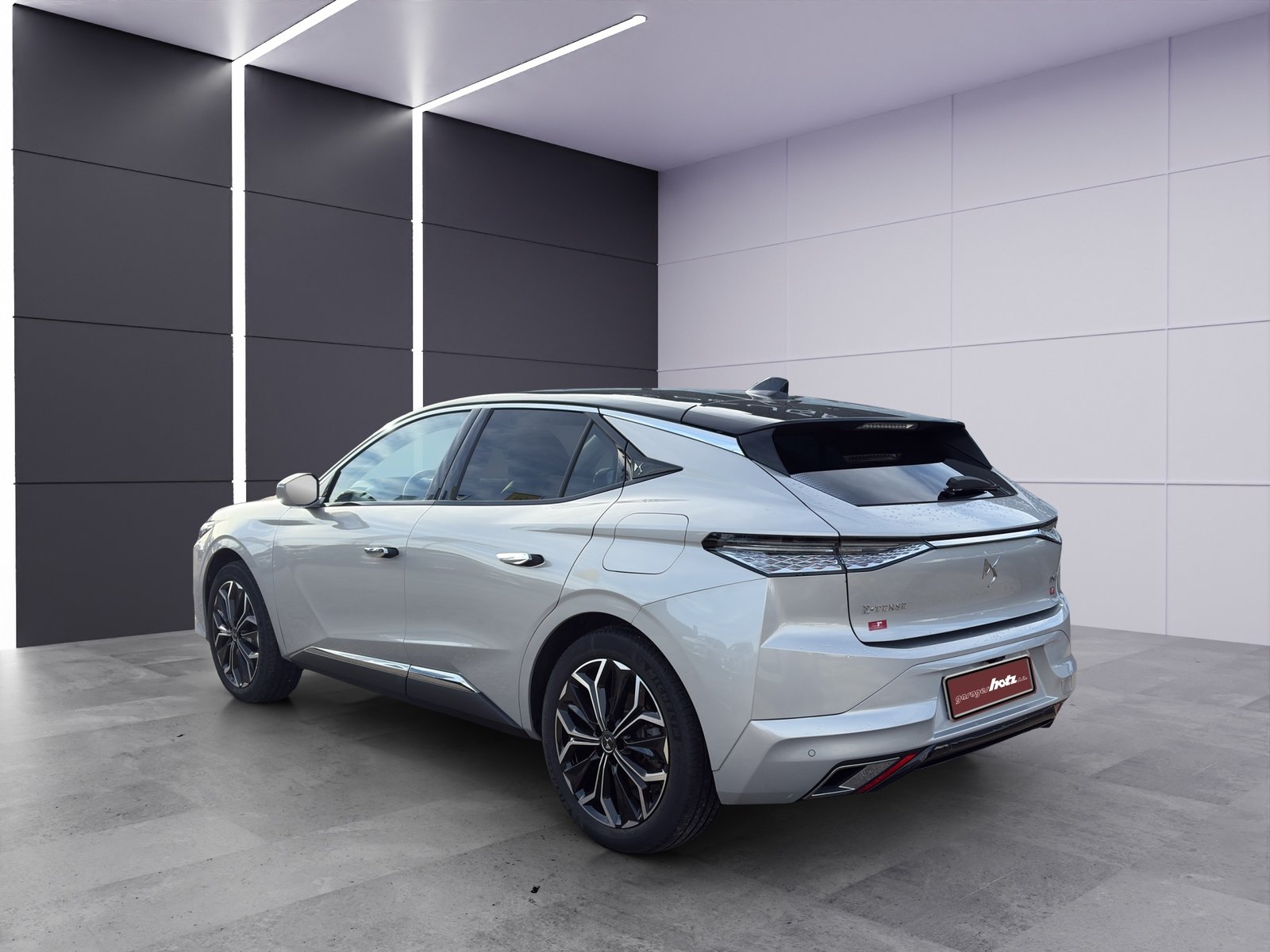 DS AUTOMOBILES DS4 1.6 PHEV Rivoli, Plug-in-Hybrid Petrol/Electric, Ex-demonstrator, Automatic - 3