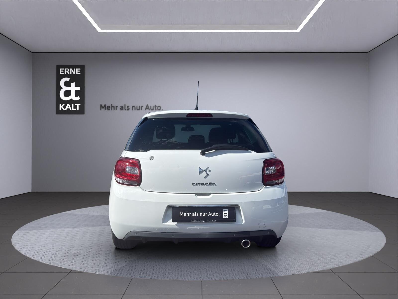 DS Automobiles DS3 1.6 HDi 90 So Chic, Diesel, Occasion / Utilisé, Manuelle - 3