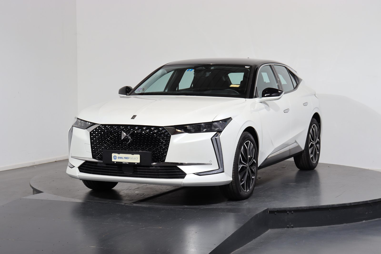 DS 4 1.2 PureTech Trocadero