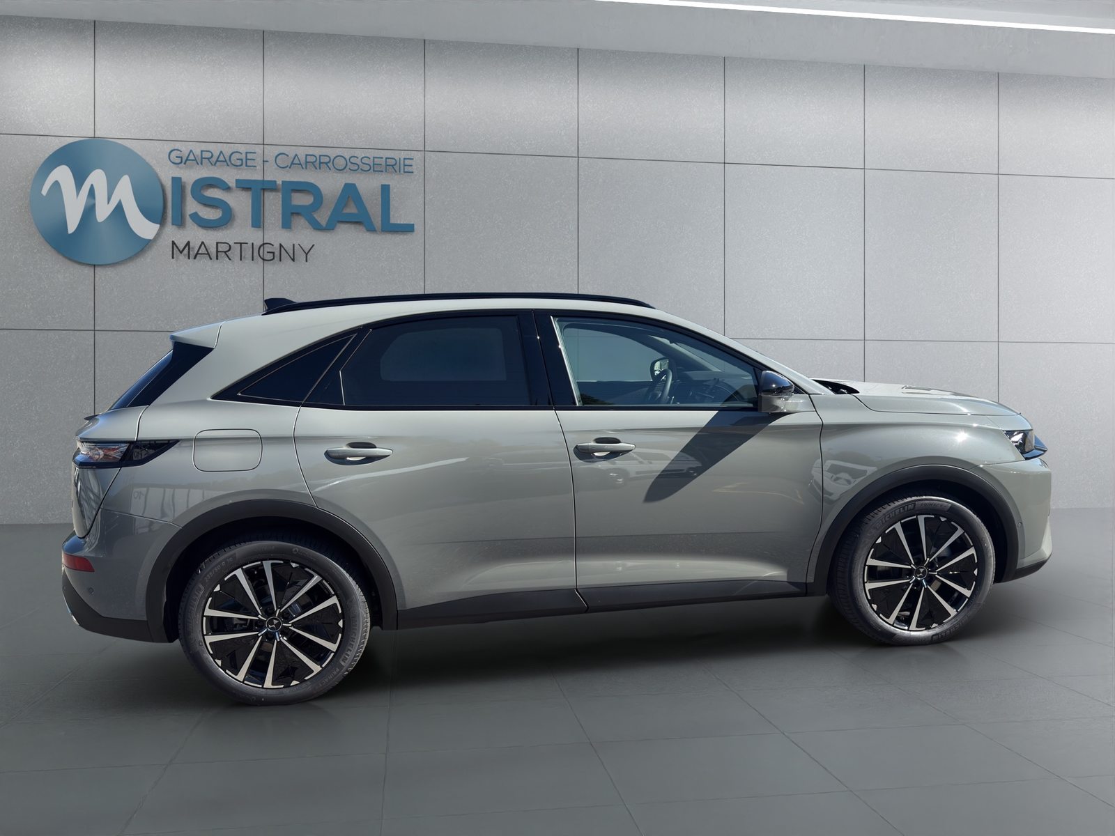DS 7 1.6 E-Tense Étoile 4x4, Plug-in-Hybrid Benzina/Elettrica, Auto nuove, Automatico - 6