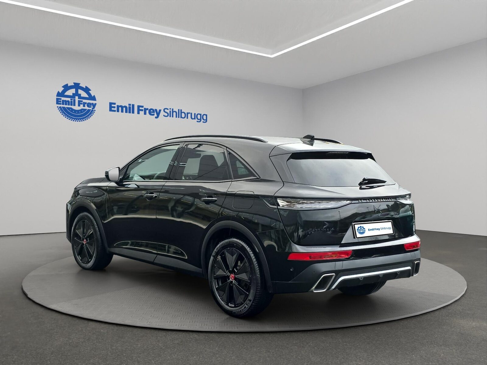 DS 7 1.6 E-Tense Ligne Noire 4x4, Plug-in-Hybrid Petrol/Electric, Second hand / Used, Automatic - 3