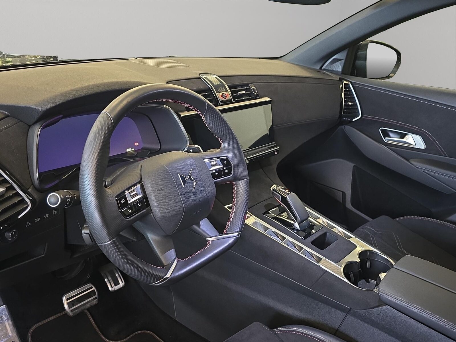 DS 7 1.6 E-Tense Ligne Noire 4x4, Plug-in-Hybrid Petrol/Electric, Second hand / Used, Automatic - 6