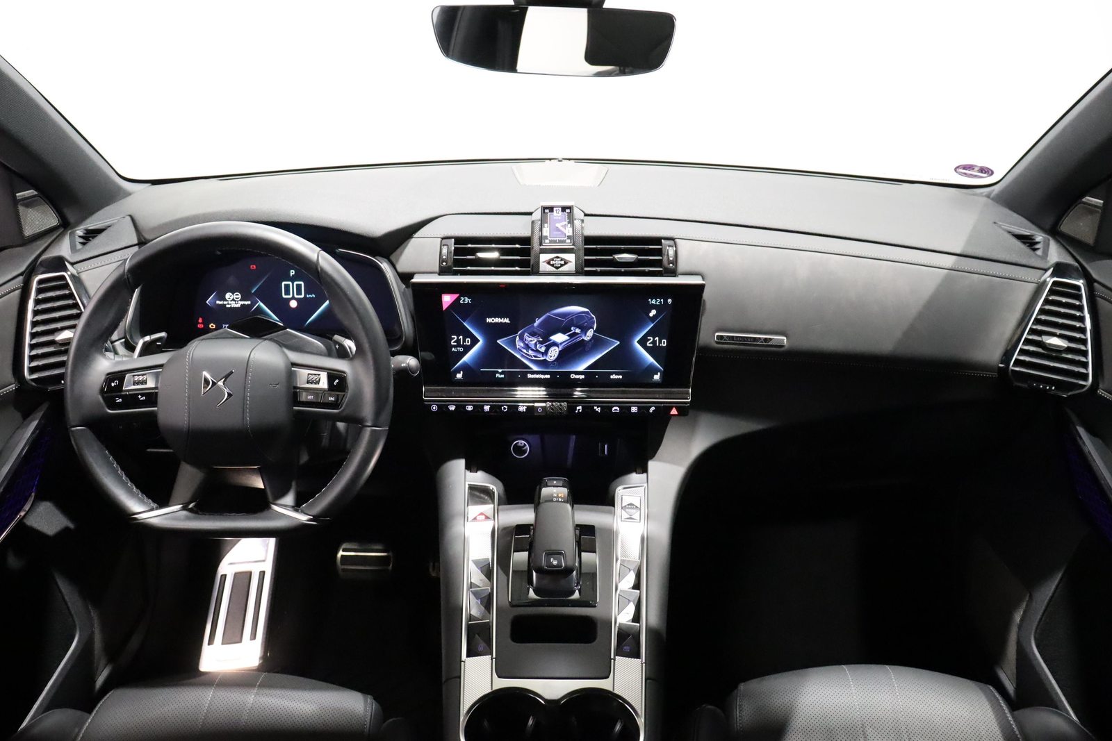 DS 7 Crossback 1.6 E-Tense Louvre 4x4, Plug-in-Hybrid Benzin/Elektro, Occasion / Gebraucht, Automatik - 7