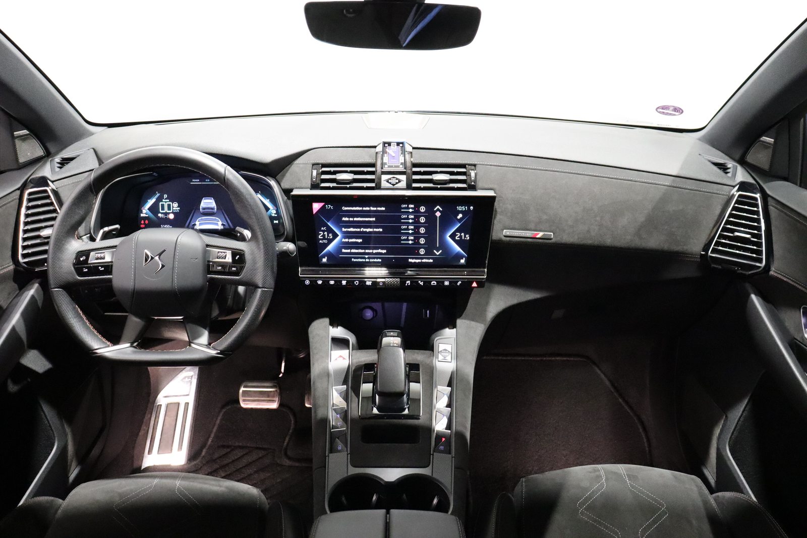DS 7 Crossback 1.6 E-Tense Performance Line+ 4x4, Plug-in-Hybrid Benzin/Elektro, Occasion / Gebraucht, Automatik - 7