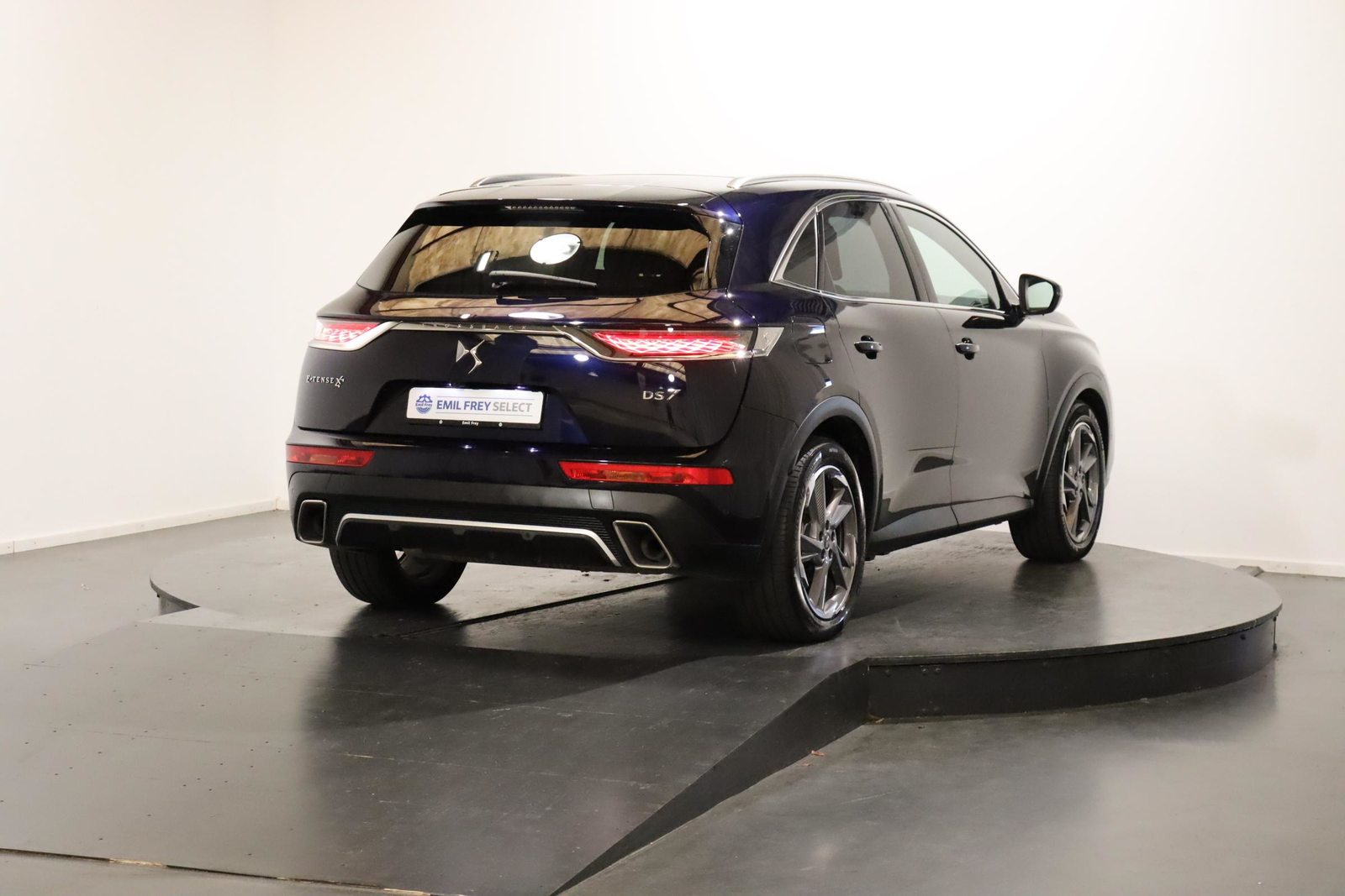 DS 7 Crossback 1.6 E-Tense Be Chic 4x4, Plug-in-Hybrid Benzin/Elektro, Occasion / Gebraucht, Automatik - 4