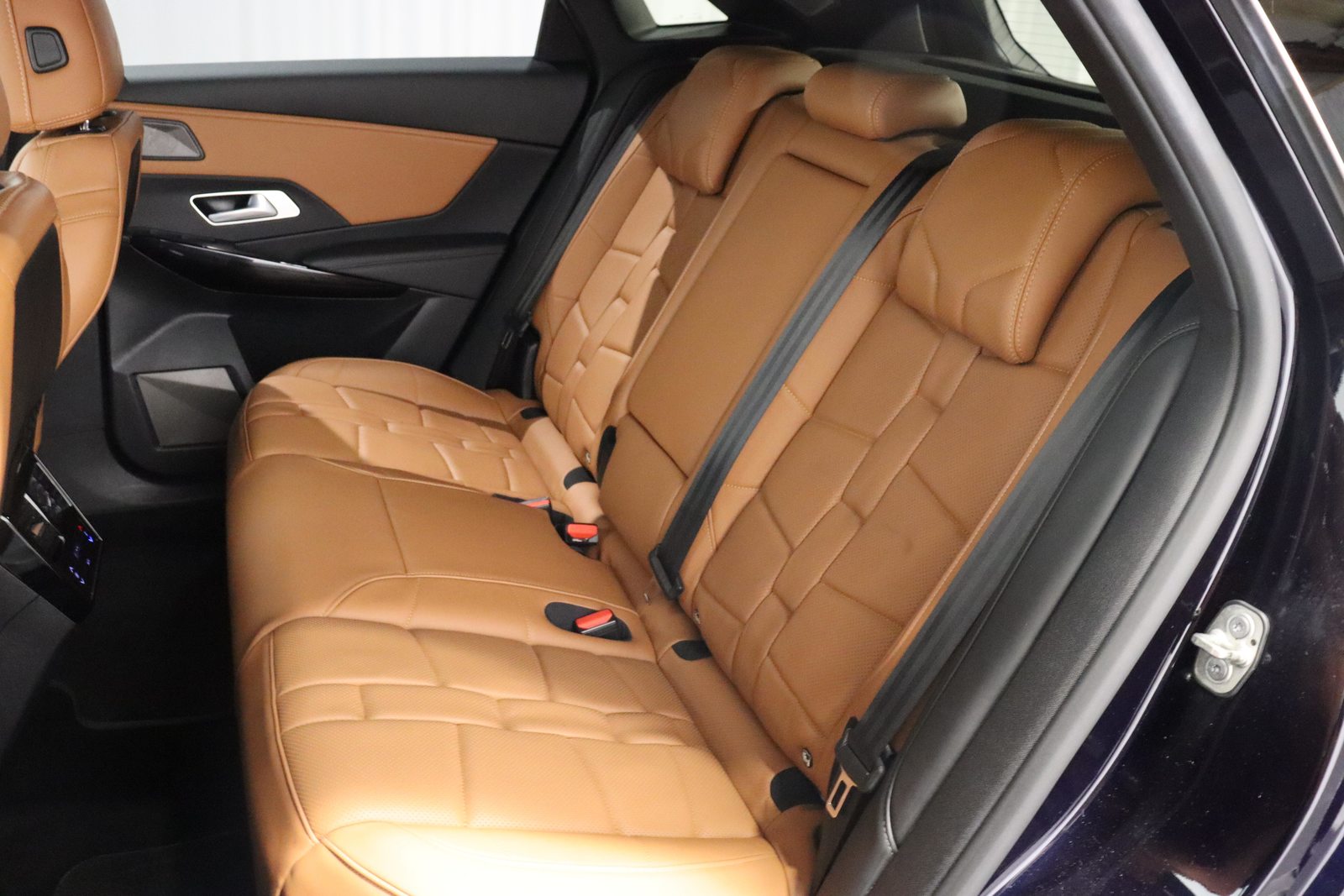 DS 7 Crossback 1.6 E-Tense Rivoli 4x4, Plug-in-Hybrid Benzin/Elektro, Occasion / Gebraucht, Automatik - 6