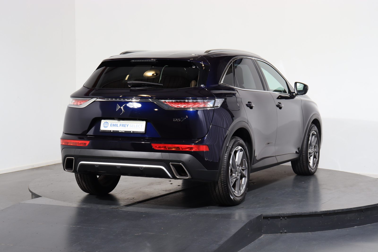 DS 7 Crossback 1.6 PureTech Rivoli, Benzin, Occasion / Gebraucht, Automatik - 3