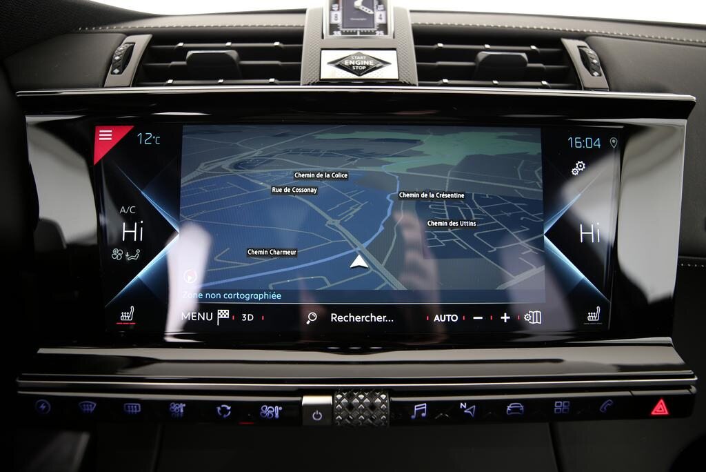 DS 7 Crossback 1.6 E-Tense Rivoli 4x4, Plug-in-Hybrid Benzin/Elektro, Occasion / Gebraucht, Automatik - 7
