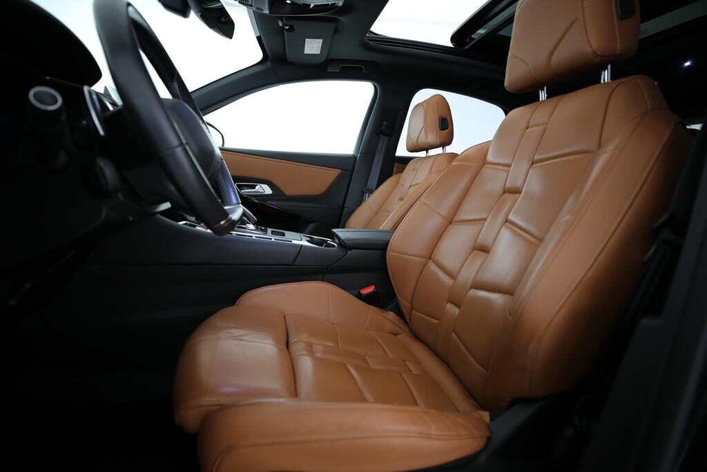 DS 7 Crossback 1.6 E-Tense So Chic 4x4, Plug-in-Hybrid Benzin/Elektro, Occasion / Gebraucht, Automatik - 3