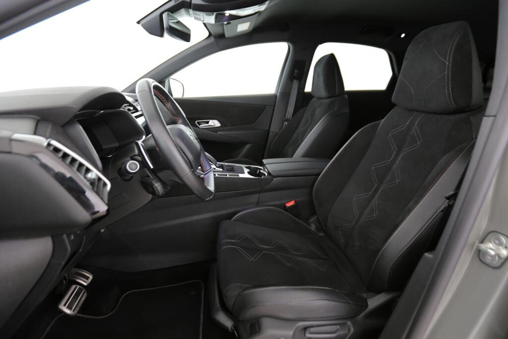 DS 7 1.6 E-Tense Ligne Noire 4x4, Plug-in-Hybrid Benzin/Elektro, Occasion / Gebraucht, Automatik - 3