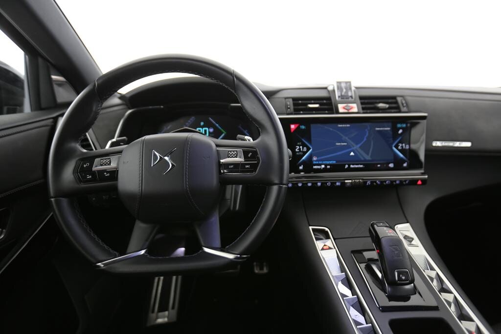 DS 7 Crossback 1.6 E-Tense Louvre 4x4, Plug-in-Hybrid Petrol/Electric, Second hand / Used, Automatic - 6