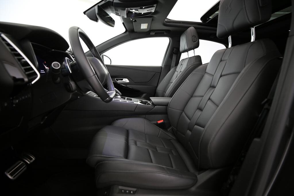 DS 7 1.6 E-Tense Opéra, Plug-in-Hybrid Benzina/Elettrica, Occasioni / Usate, Automatico - 4