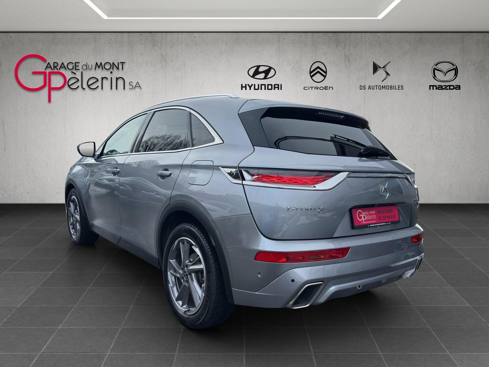 DS 7 Crossback 1.6 E-Tense Rivoli 300 4x4, Plug-in-Hybrid Benzin/Elektro, Occasion / Gebraucht, Automatik - 2