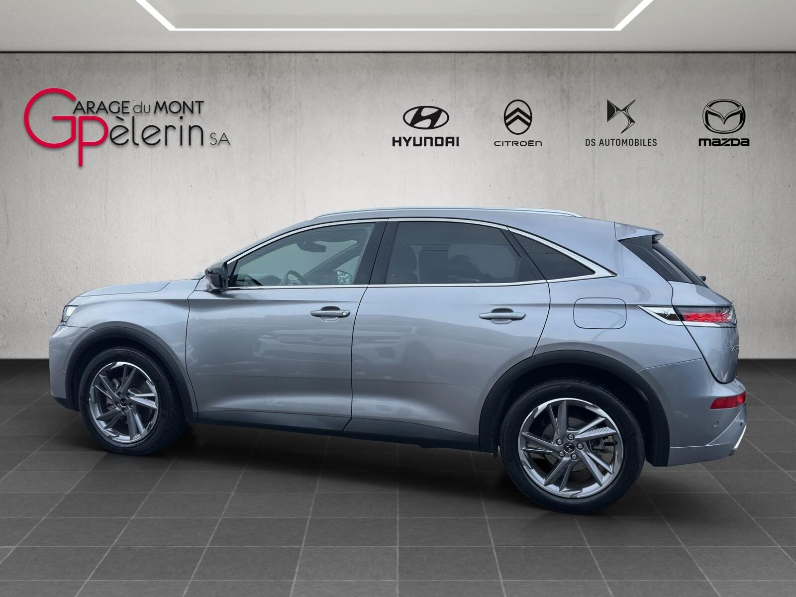 DS 7 Crossback 1.6 E-Tense Rivoli 300 4x4, Plug-in-Hybrid Benzin/Elektro, Occasion / Gebraucht, Automatik - 7