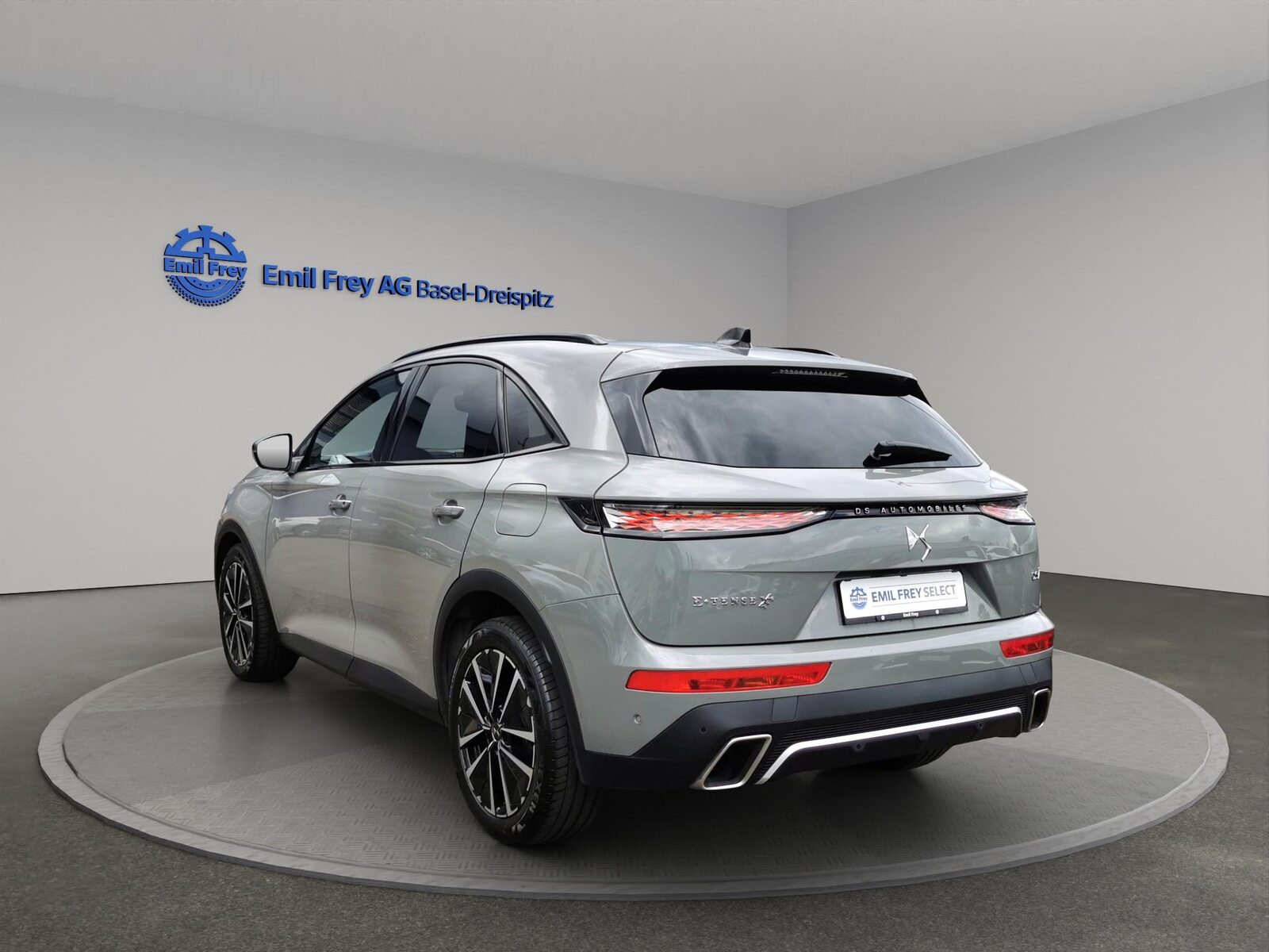 DS 7 1.6 E-Tense Opéra 4x4, Plug-in-Hybrid Benzin/Elektro, Occasion / Gebraucht, Automatik - 7