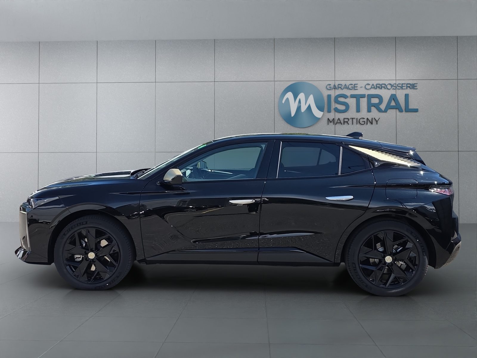 DS No4 1.6 E-Tense Performance Line, Plug-in-Hybrid Petrol/Electric, New car, Automatic - 2