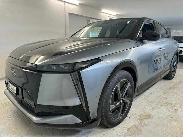DS No8 E-Tense Pallas