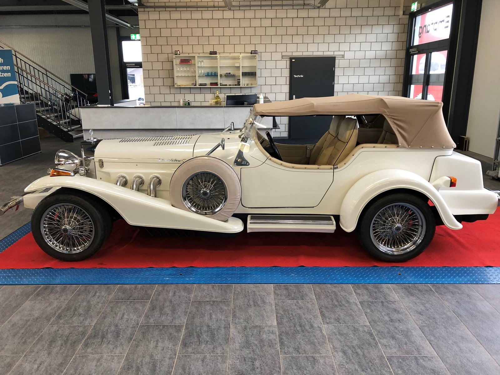 EXCALIBUR Roadster Limited Edition 18 / 100, Occasion / Gebraucht, Automatik - 7