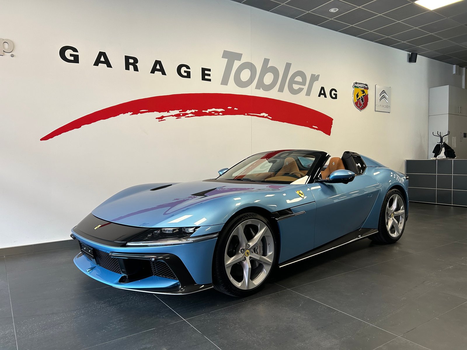 FERRARI 12 Cilindri Spider