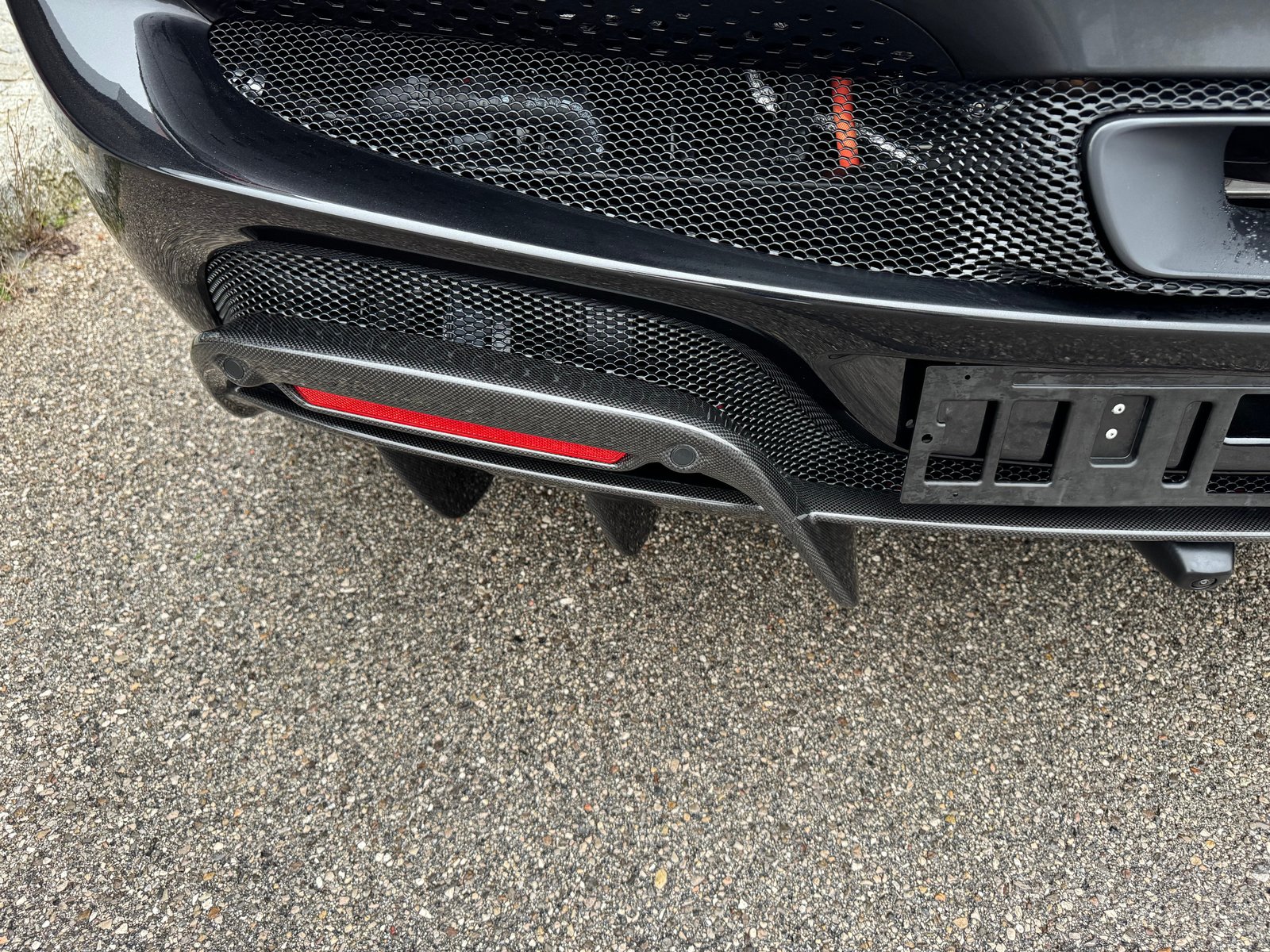 FERRARI 296 GTS Carbon INDIVIDUAL, Plug-in-Hybrid Petrol/Electric, New car, Automatic - 7