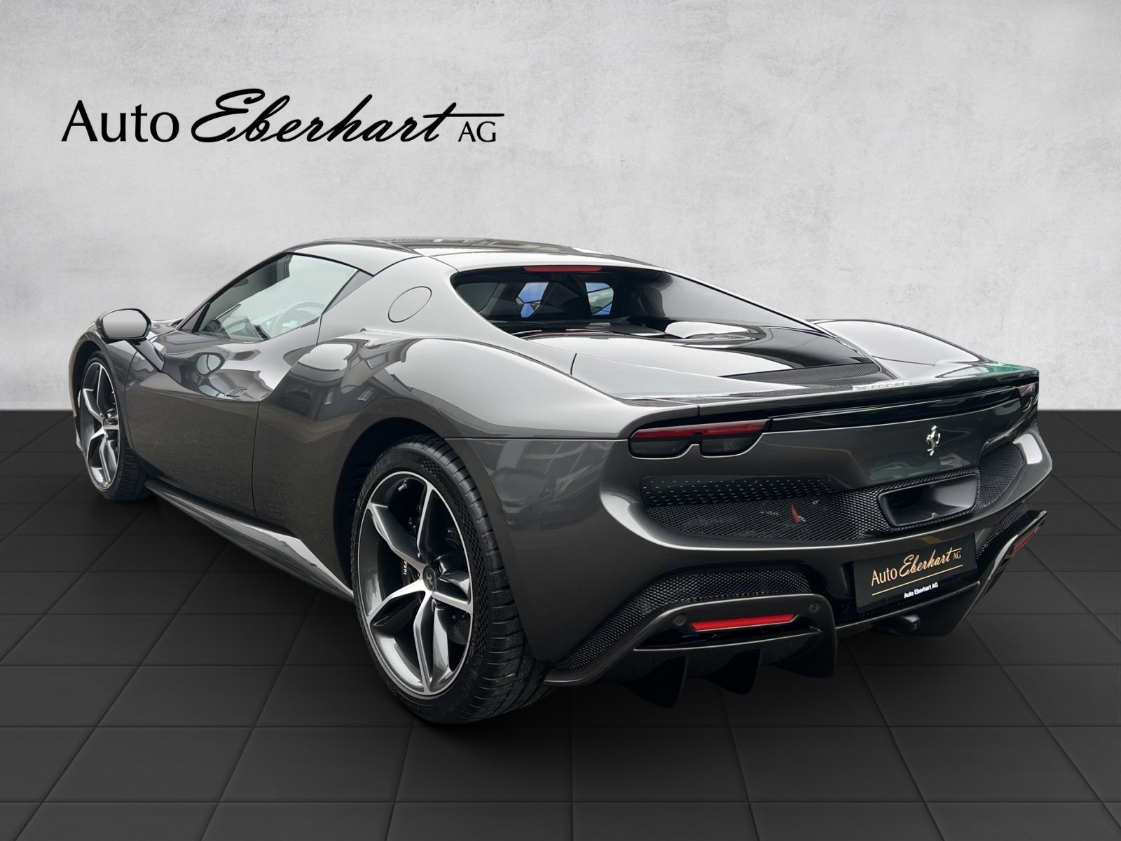 FERRARI 296 GTB 3.0 Turbo, Plug-in-Hybrid Benzin/Elektro, Occasion / Gebraucht, Automatik - 4