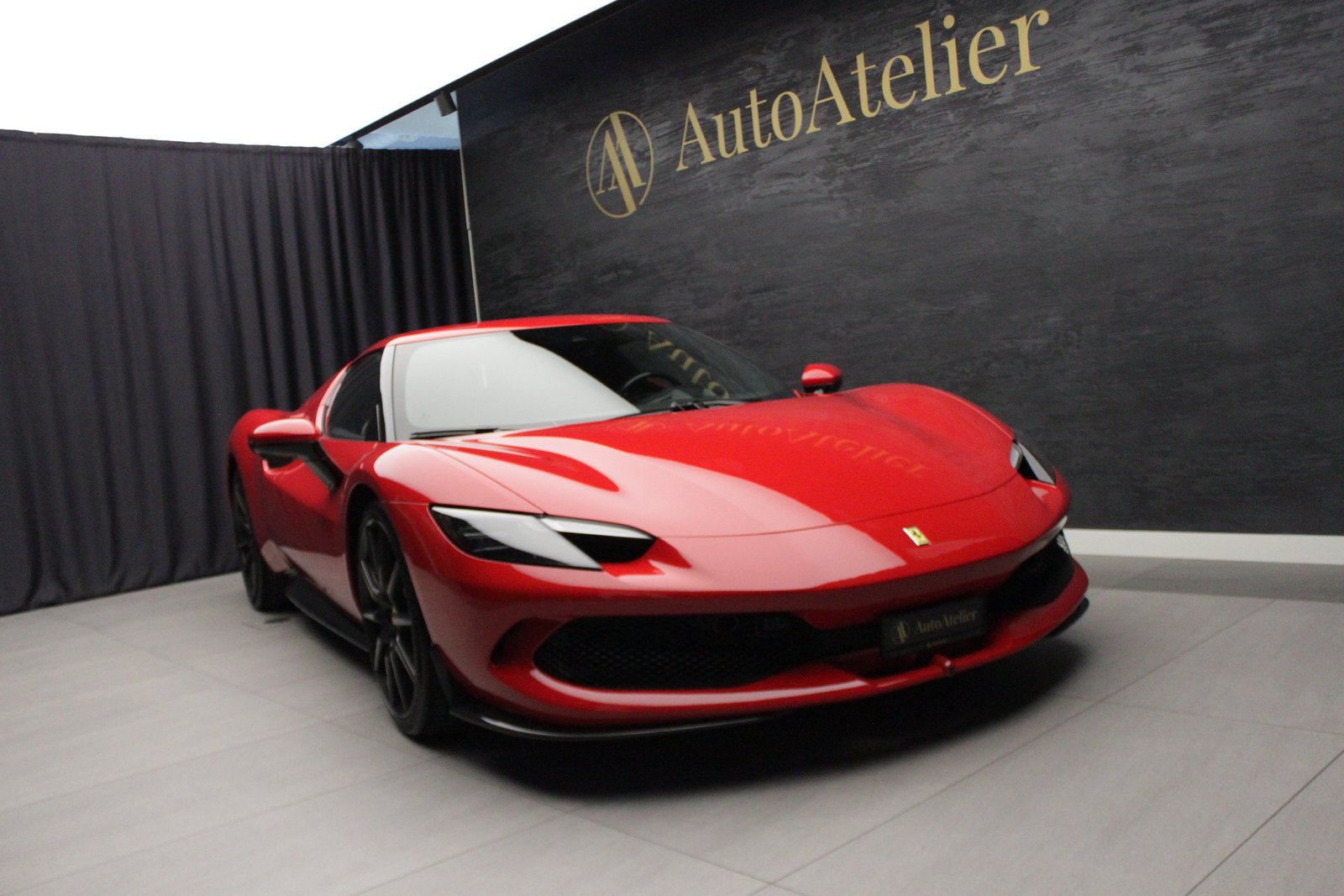 FERRARI 296 GTB, Plug-in-Hybrid Petrol/Electric, Second hand / Used, Automatic - 2