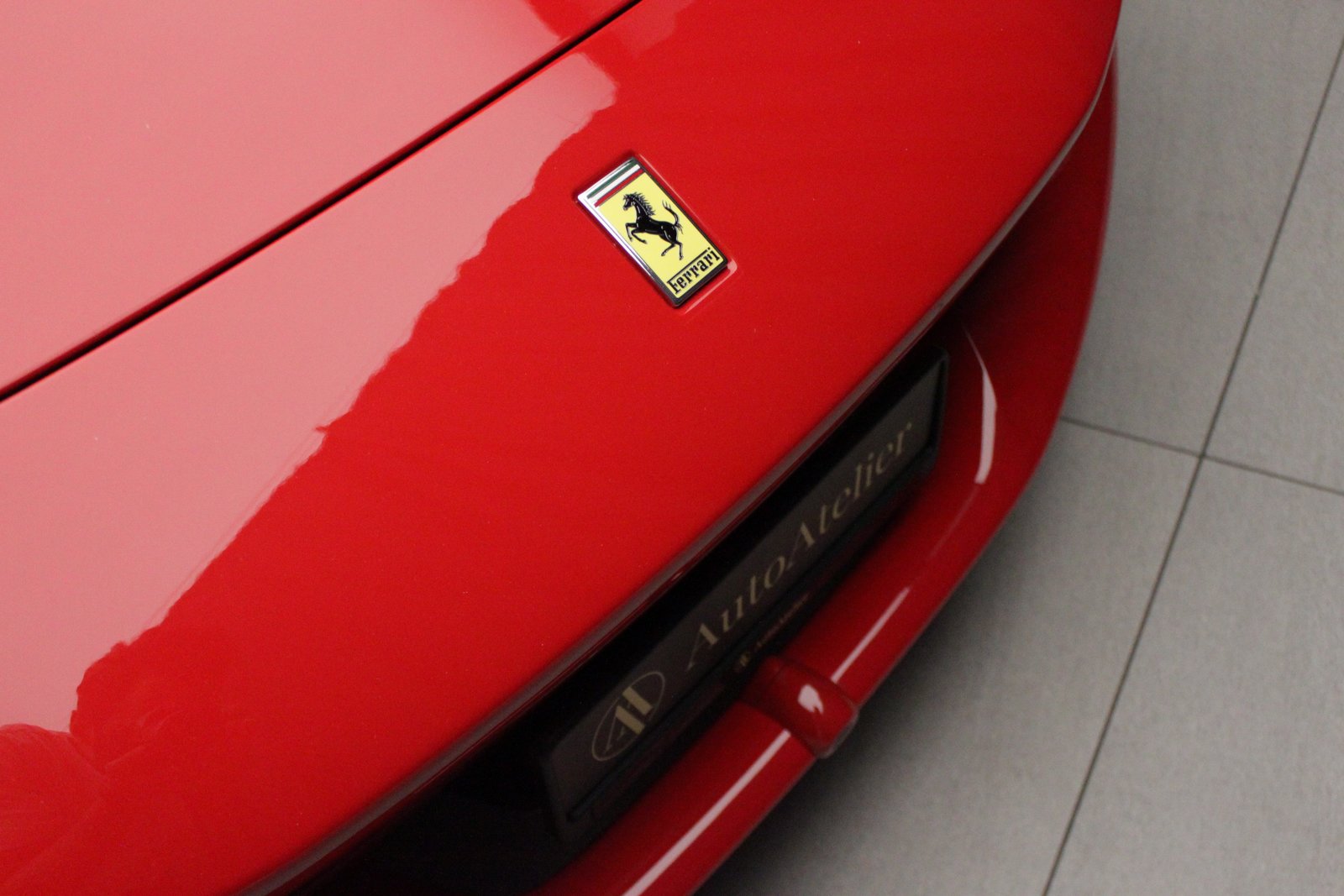 FERRARI 296 GTB, Plug-in-Hybrid Petrol/Electric, Second hand / Used, Automatic - 6