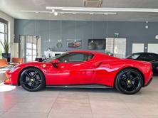 FERRARI 296 GTB, Plug-in-Hybrid Benzin/Elektro, Occasion / Gebraucht, Automatik - 3