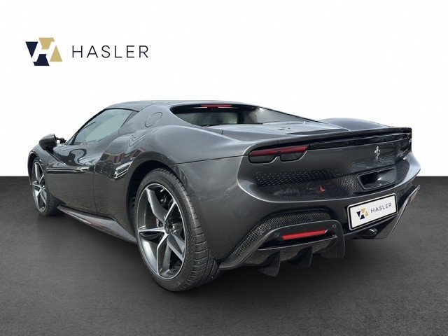 FERRARI 296 GTB, Plug-in-Hybrid Petrol/Electric, Second hand / Used, Automatic - 6