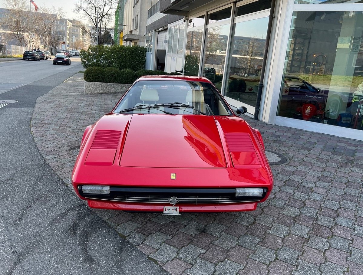 FERRARI 308 GTB Vetroresina, Petrol, Second hand / Used, Manual - 2