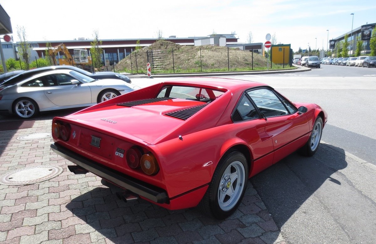 FERRARI 308 GTB, Benzin, Occasion / Gebraucht, Handschaltung - 6