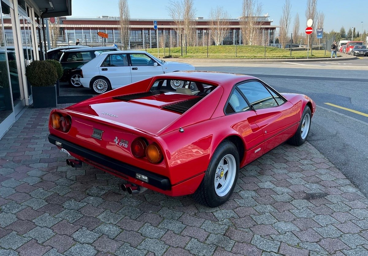 FERRARI 308 GTB Vetroresina, Benzin, Occasion / Gebraucht, Handschaltung - 6