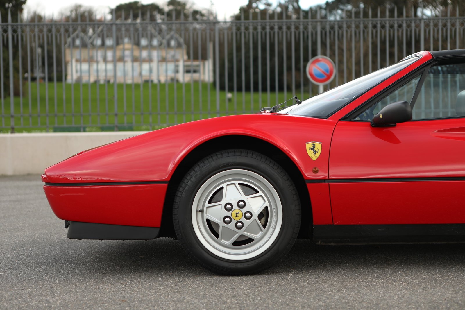 FERRARI 328 GTS, Benzin, Occasion / Gebraucht, Handschaltung - 2