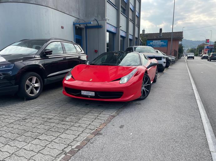 FERRARI 458 Spider Italia 4.5 V8, Petrol, Second hand / Used, Automatic