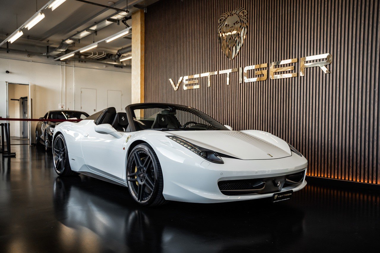 FERRARI 458 Spider Italia 4.5 V8