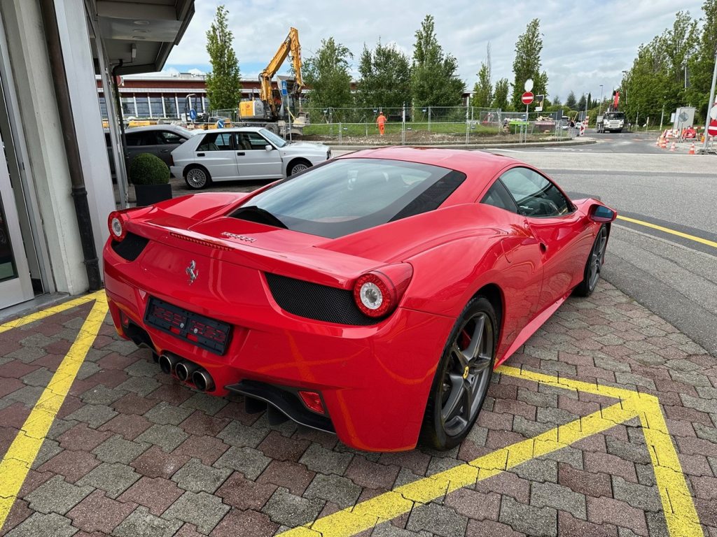 FERRARI 458 4.5 Italia, Petrol, Second hand / Used, Automatic - 6