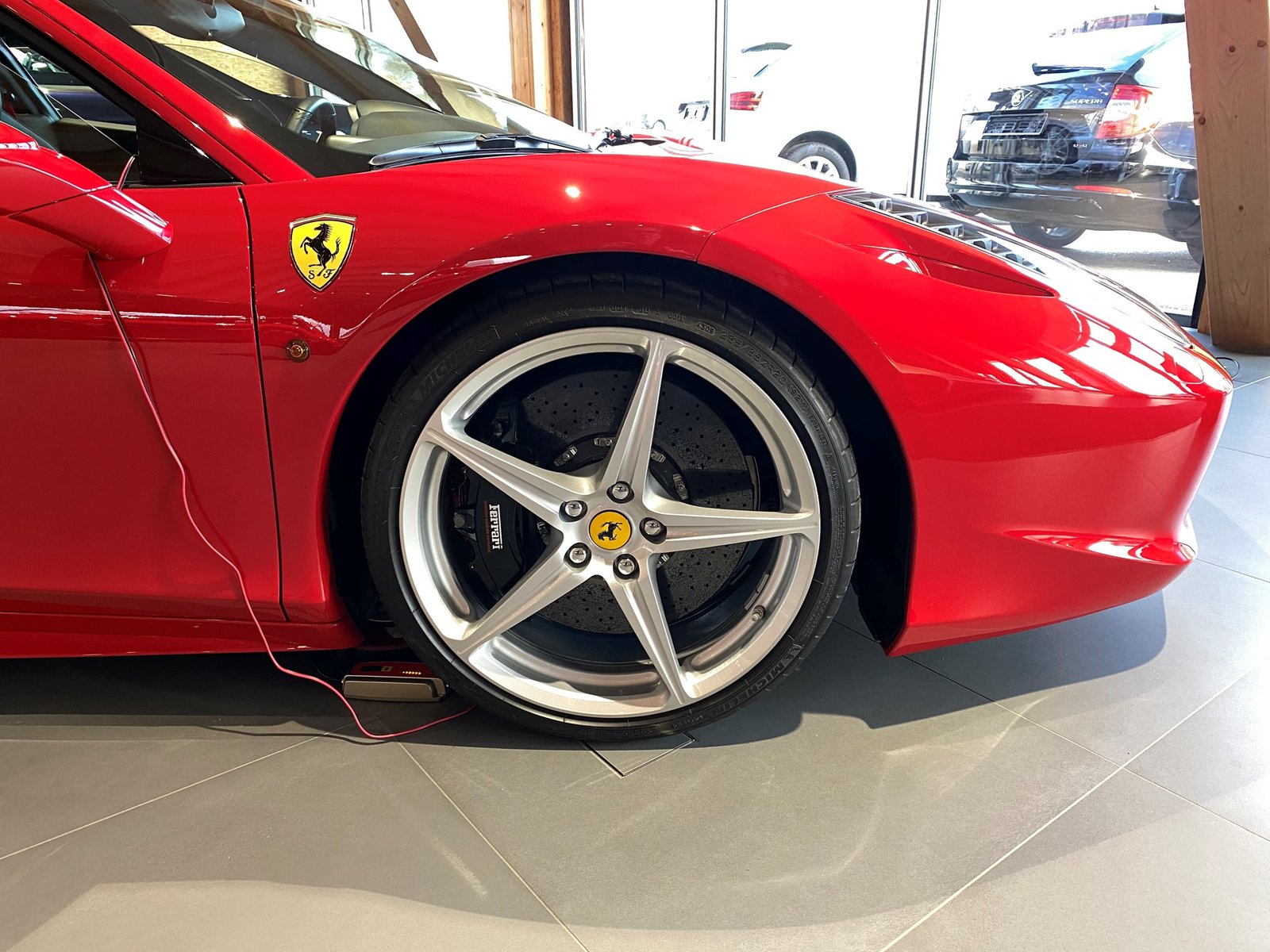 FERRARI 458 Italia 4.5 V8, Essence, Occasion / Utilisé, Automatique - 5