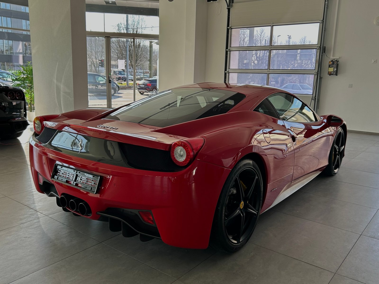 FERRARI 458 Italia 4.5 V8, Benzin, Occasion / Gebraucht, Automatik - 6