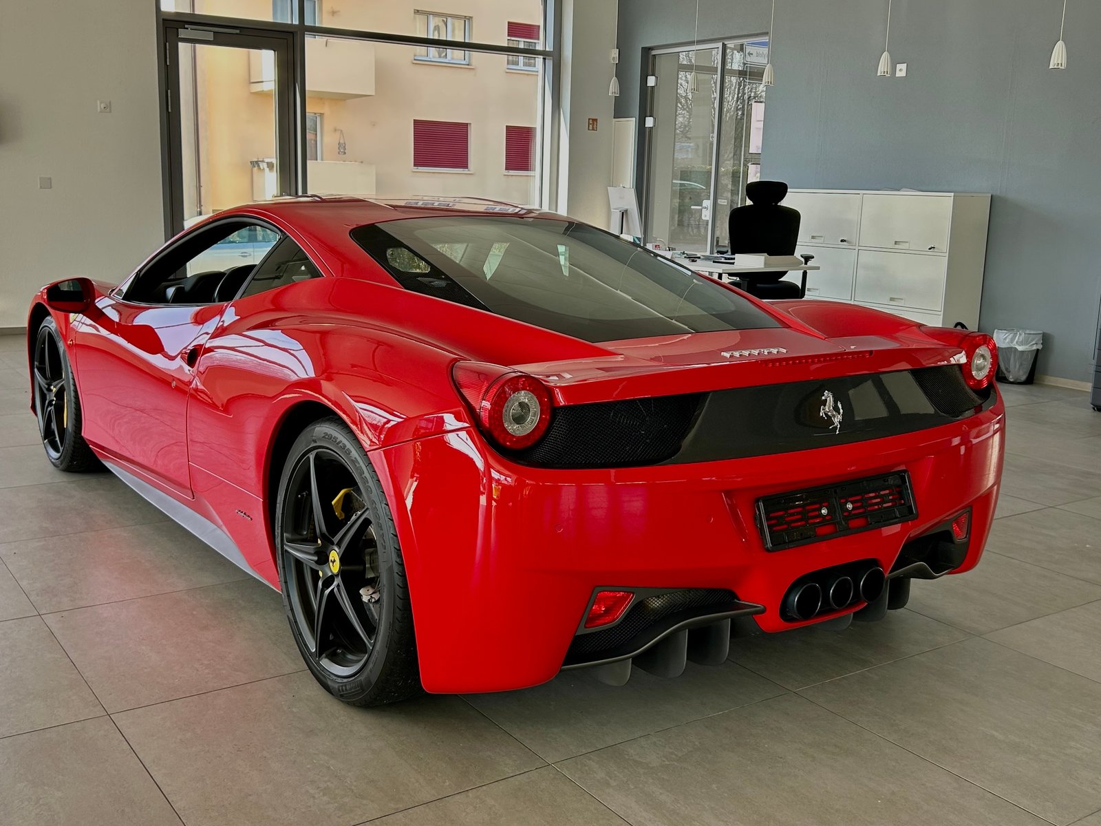 FERRARI 458 Italia 4.5 V8, Benzin, Occasion / Gebraucht, Automatik - 7